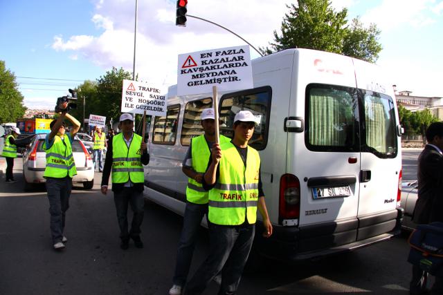 Trafik Gönüllüleri Denetlemede
