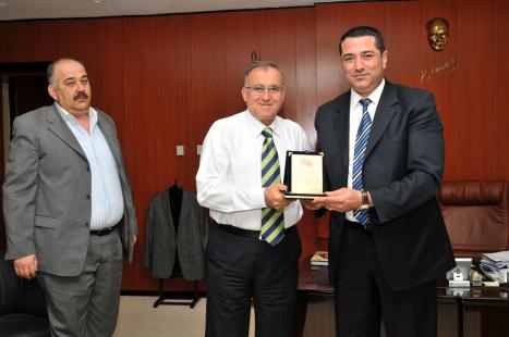 Karakoyunlulardan Başkan Güzelbeye Teşekkür