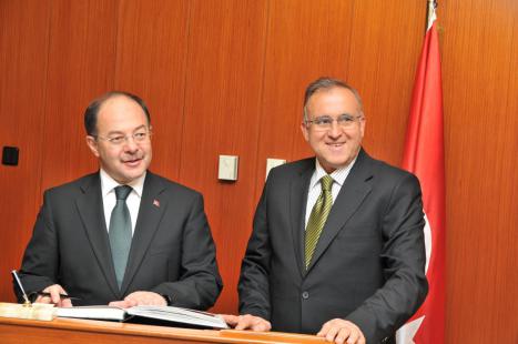 Sağlık Bakanı Recep Akdağ: Gaziantep Büyükşehir Belediyesi Bir Çok Kente Örnek Oluyor