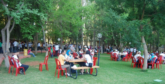 Büyükşehir Gönül Köprüsü Kurdu