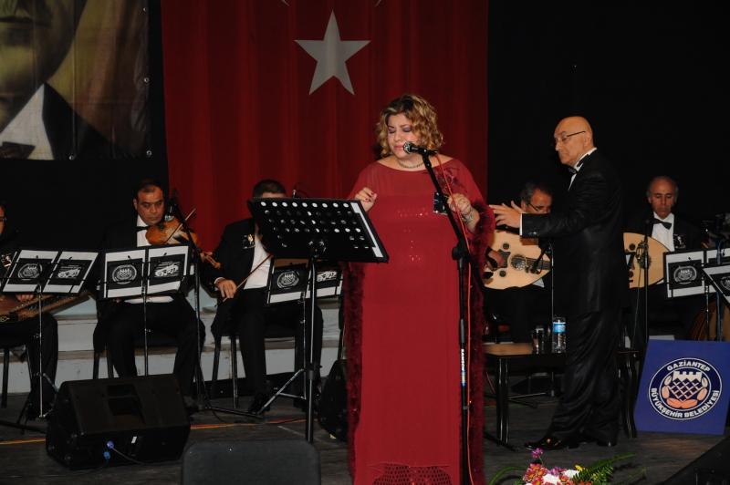 Atatürkün Sevdiği Şarkılar Konserine Yoğun İlgi