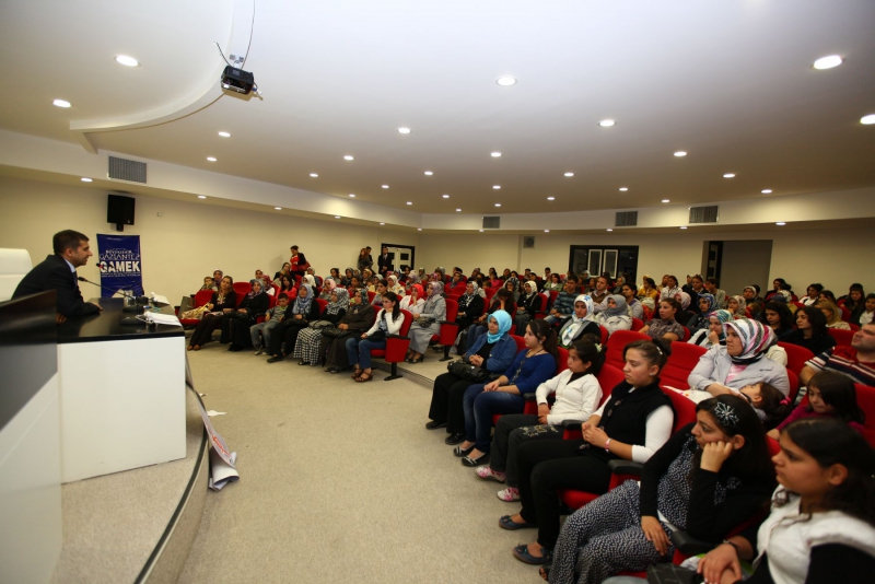 Gamekten Sağlık Semineri