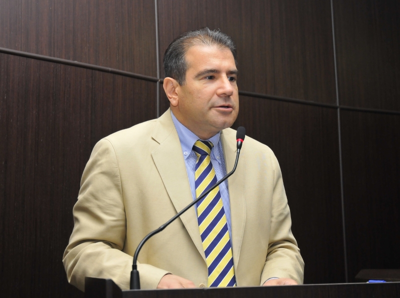 Kurban Atıkları Yağmur Kanallarını Tıkıyor