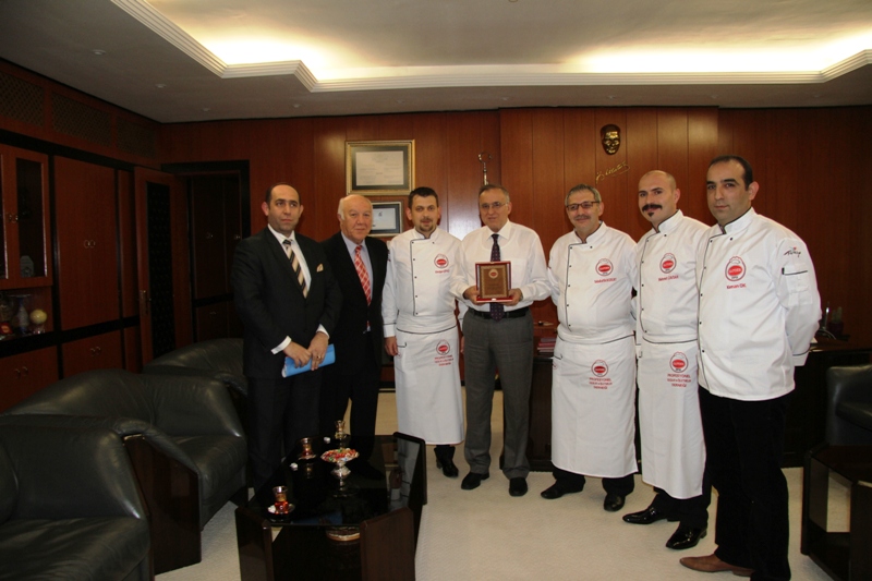 GAZİANTEPİN ÜNLÜ AŞÇILARI BİR ARAYA GELDİ