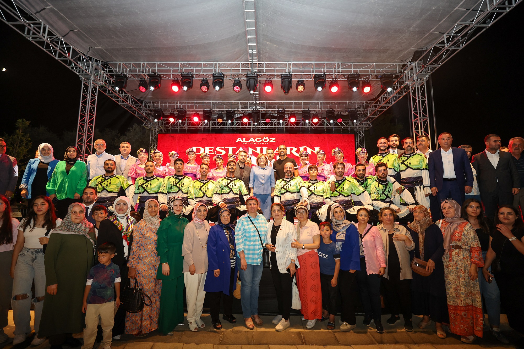 9. HEMŞEHRİ DERNEKLERİ FESTİVALİNİN RESMİ AÇILIŞI YAPILDI