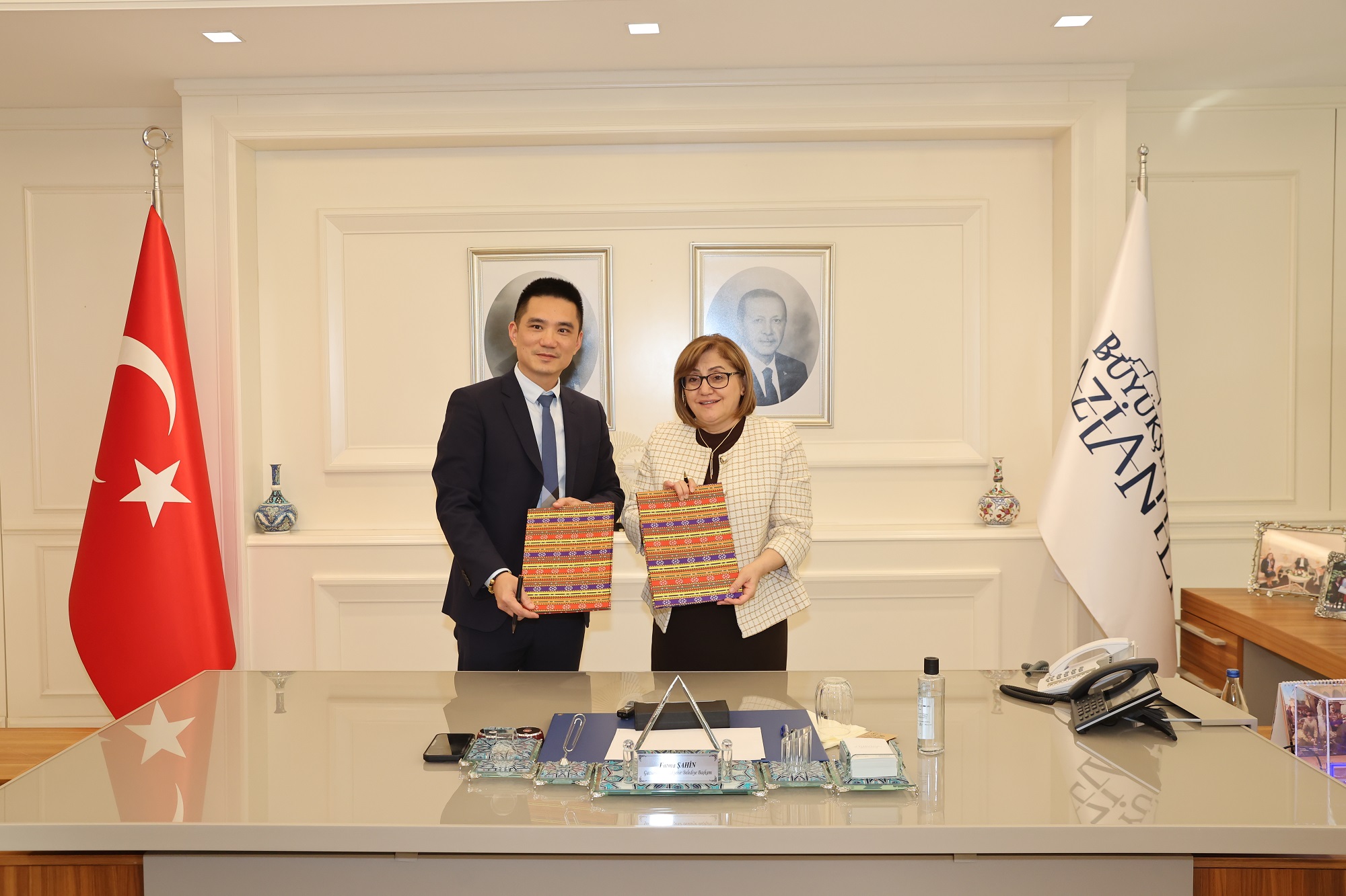 GAZİANTEP BÜYÜKŞEHİR İLE HUAWEI ARASINDA AKILLI ŞEHİRCİLİK ALANINDA İYİ NİYET PROTOKOLÜ İMZALANDI