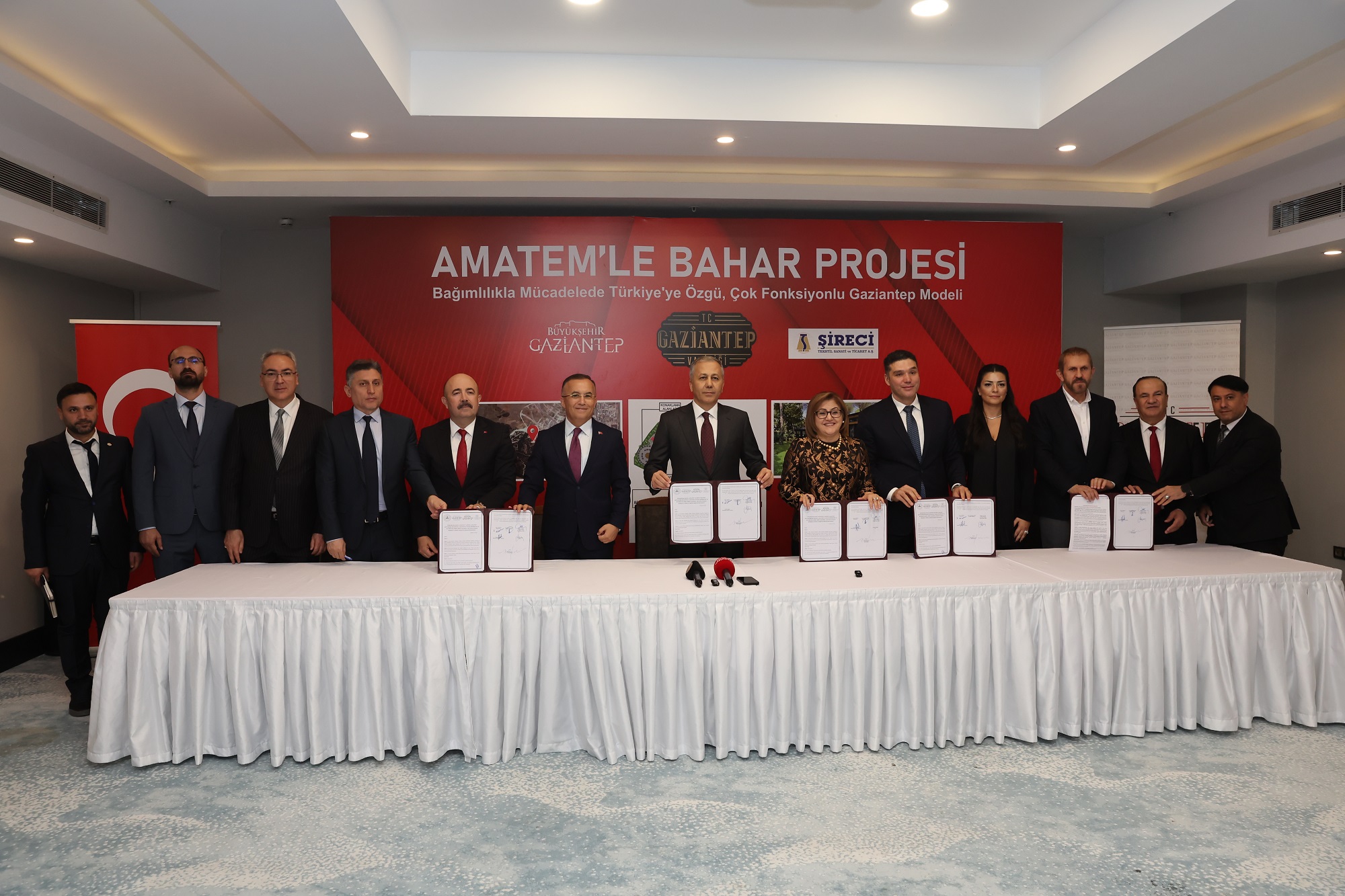 BAKAN YERLİKAYA’NIN KATILIMIYLA TÜRKİYE’DE İLK OLACAK AMATEM’LE BAHAR PROJESİ İÇİN İMZALAR ATILDI