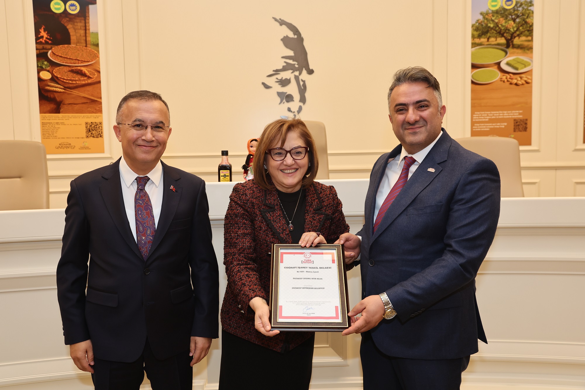 COĞRAFİ İŞARET ALANINDA TÜRKİYE LİDERİ GAZİANTEP’TE DEĞER KATANLARA TEŞEKKÜR!