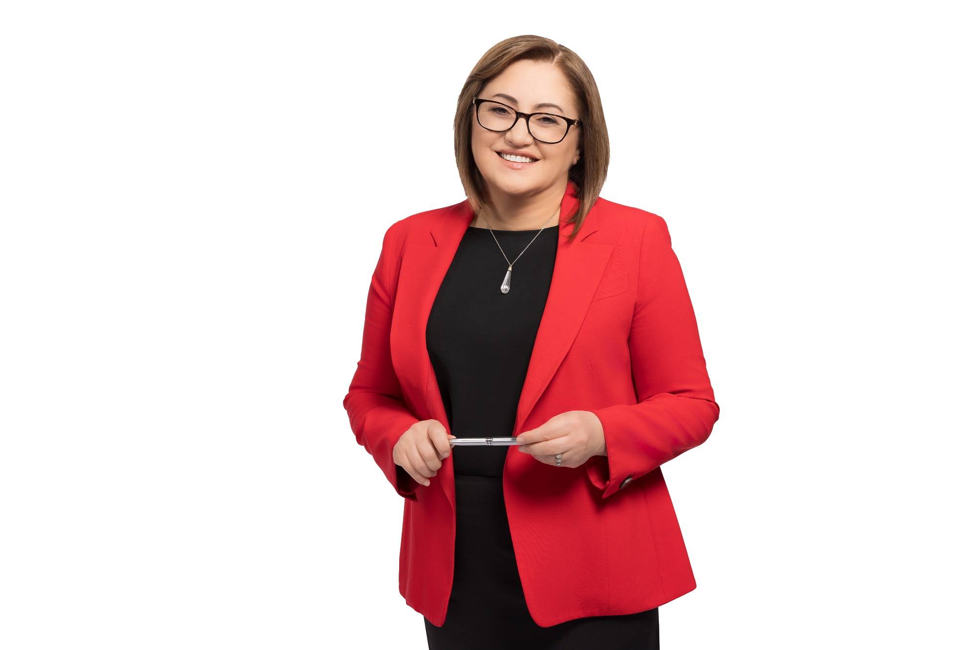 ŞAHİN: “BERAT, GÖNÜLLERİN ARINDIĞI, UMUDUN YENİDEN YEŞERDİĞİ BİR GECE”